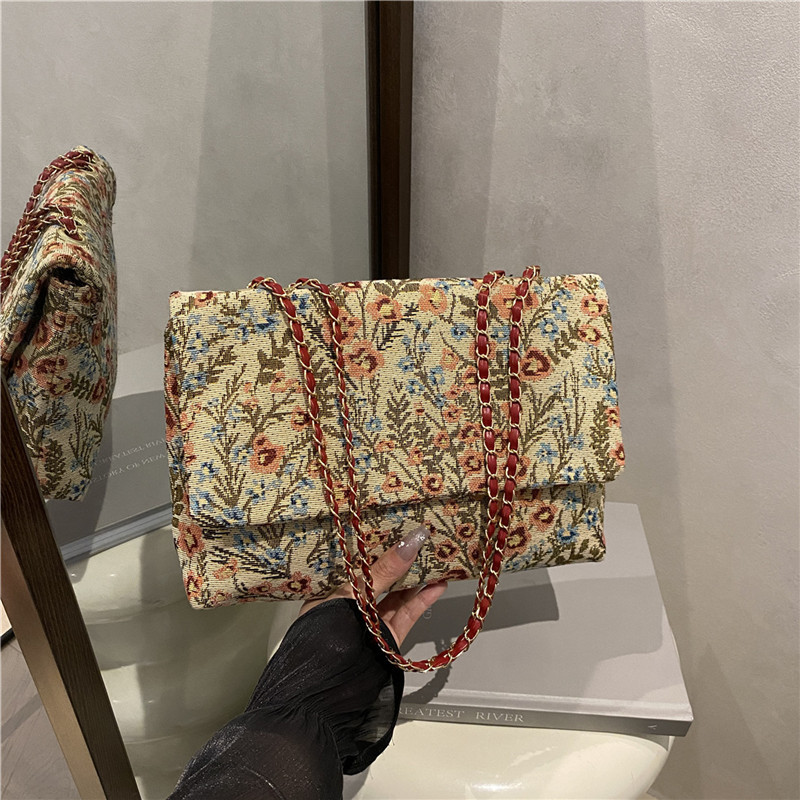 Urban Ethnic Fashion - Elegant Ethnic Style Handbag Women's Fashionable